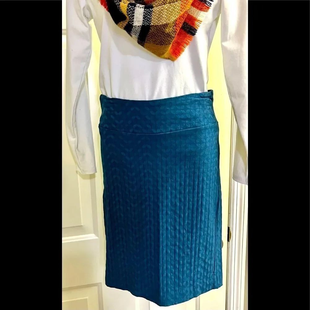 Margaret M Teal Pull On Pencil Skirt- Small